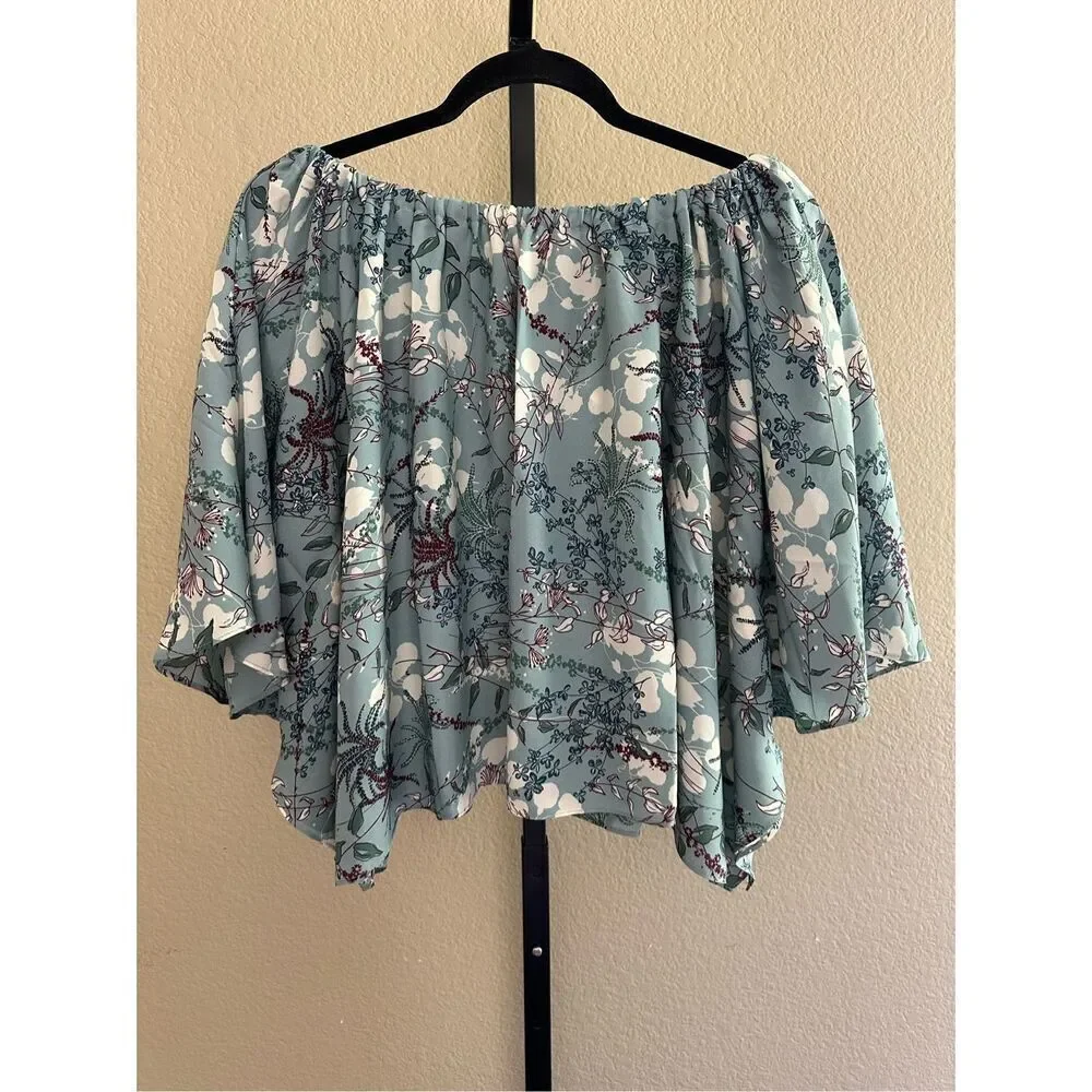 Krisa Los Angeles Floral Top and Bottom Set Size S